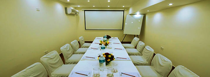 219/The Connaught - New Delhi 03.jpg